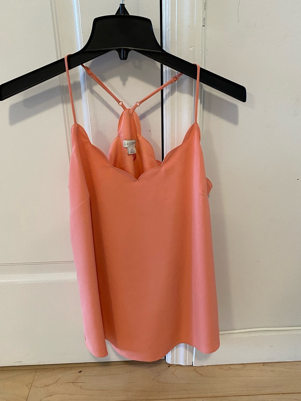 J Crew Coral Scallop Edge Camisole Tank Top Size 4 Lined Racerback Cami